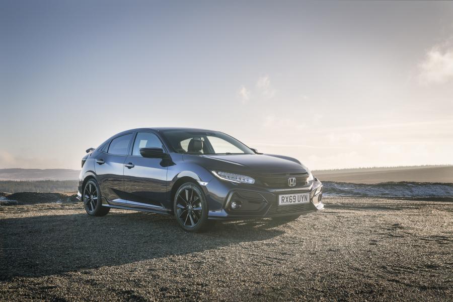  Honda Civic Hatchback Sport Line (FK) 2019 года  (UK) (фото 14 из 38)